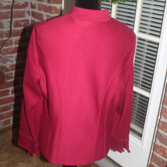 COLDWATER CREEK RED JACKET Black Decorative Buttons stand up collar size…14 EUC - Picture 2 of 3